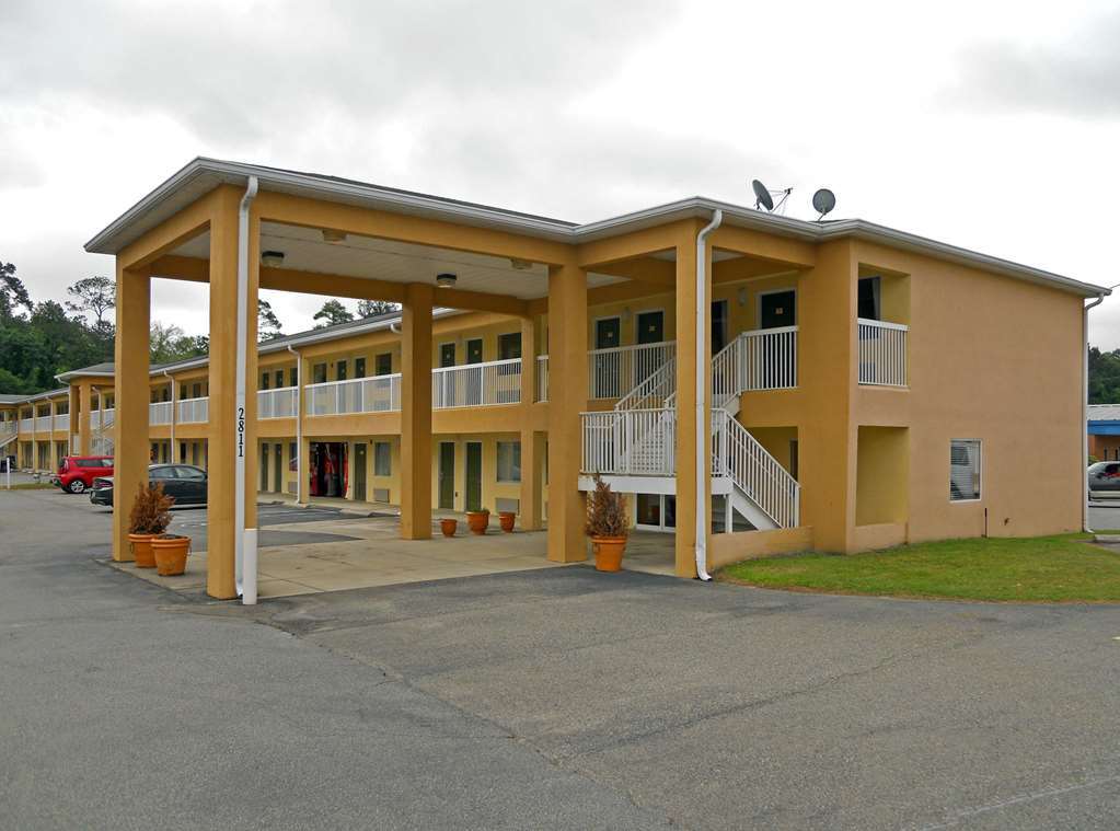 Red Roof Inn Valdosta - University Εξωτερικό φωτογραφία